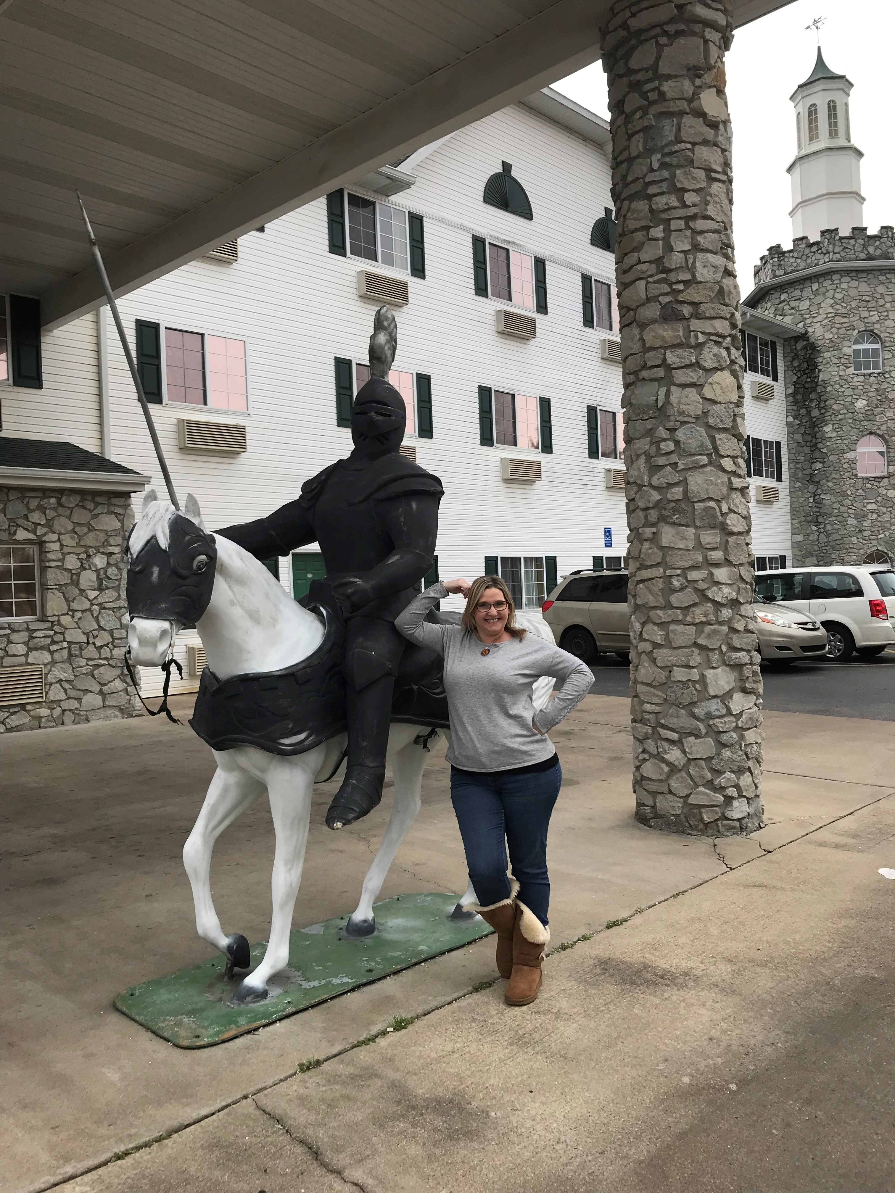 Stone Castle Hotel Branson front entrance - Creative Lifestyles