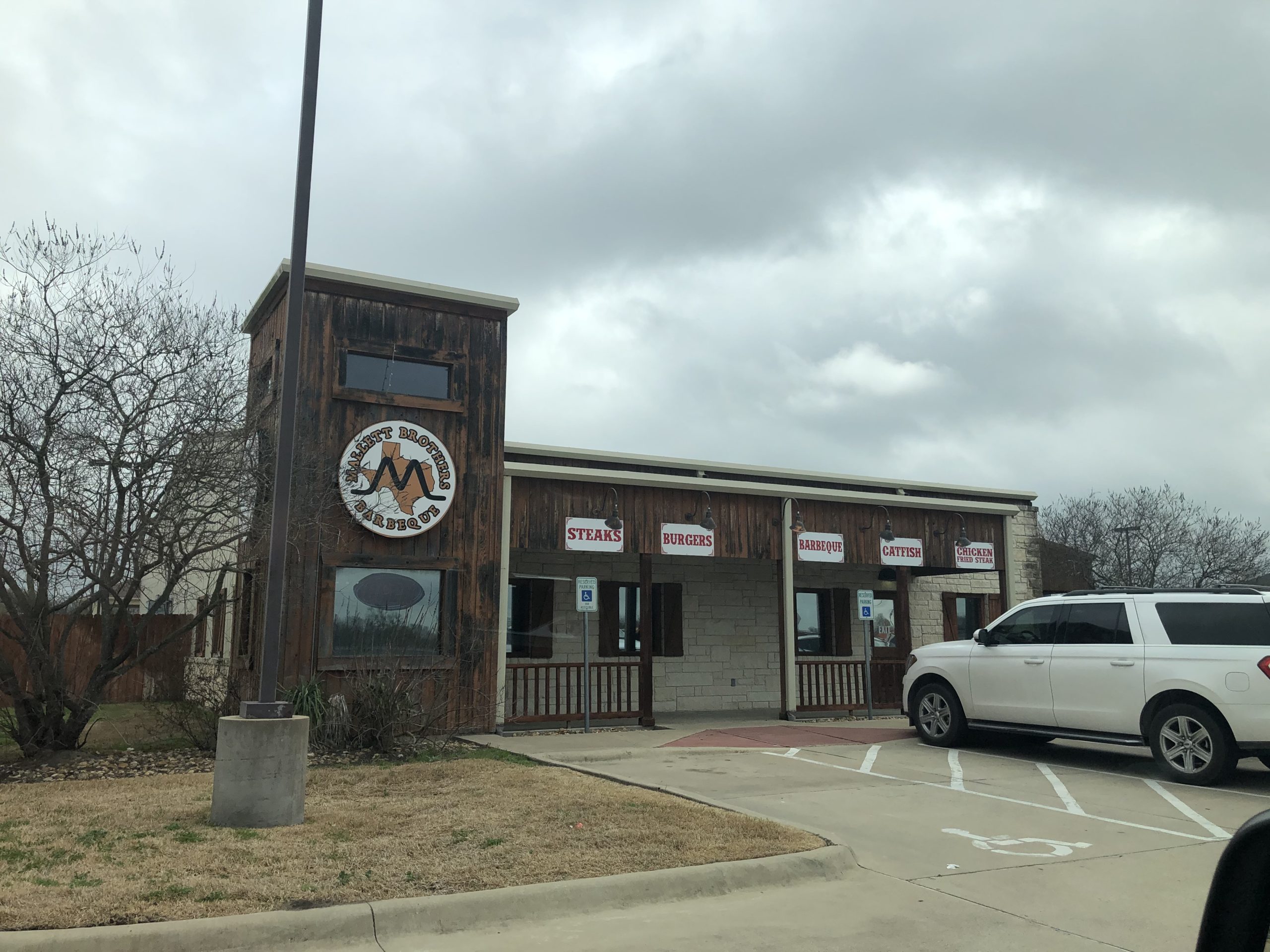 Mallet Bro BBQ 3 Creative Lifestyles