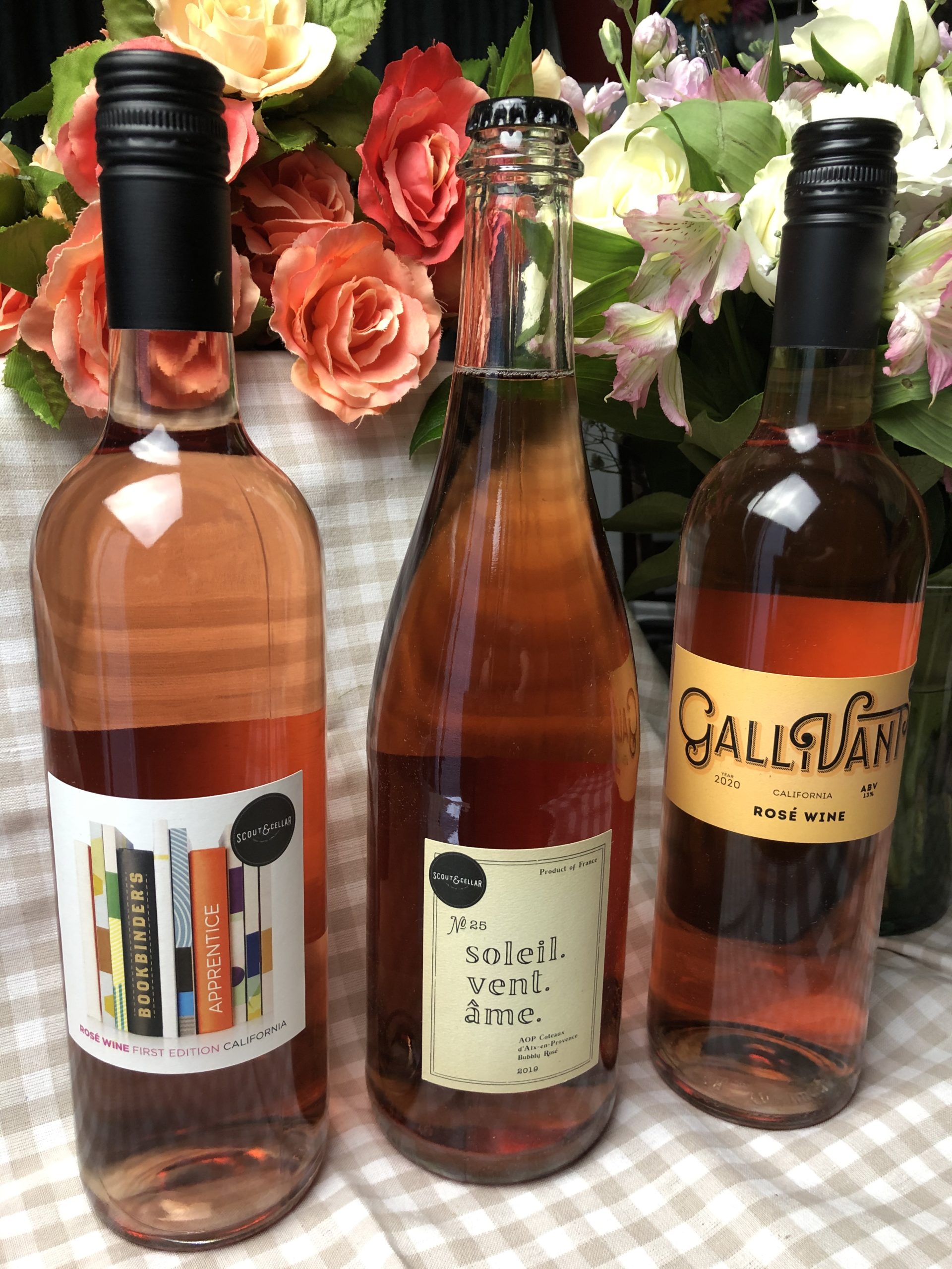 A Bouquet Of Rose Wine For Mother's Day