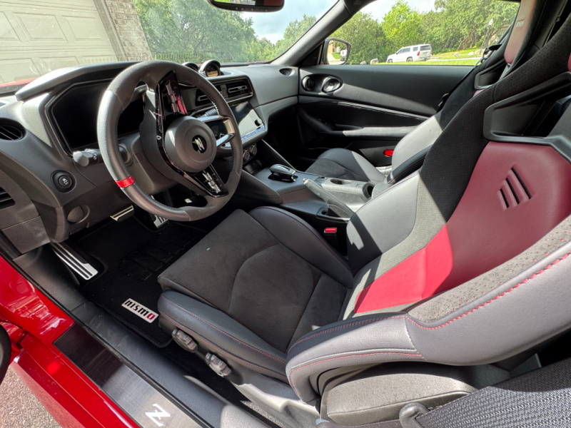 2025 Nissan Z NISMO