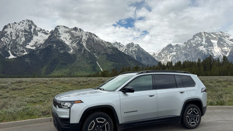 2026 Jeep Cherokee Hybrid Road Trip