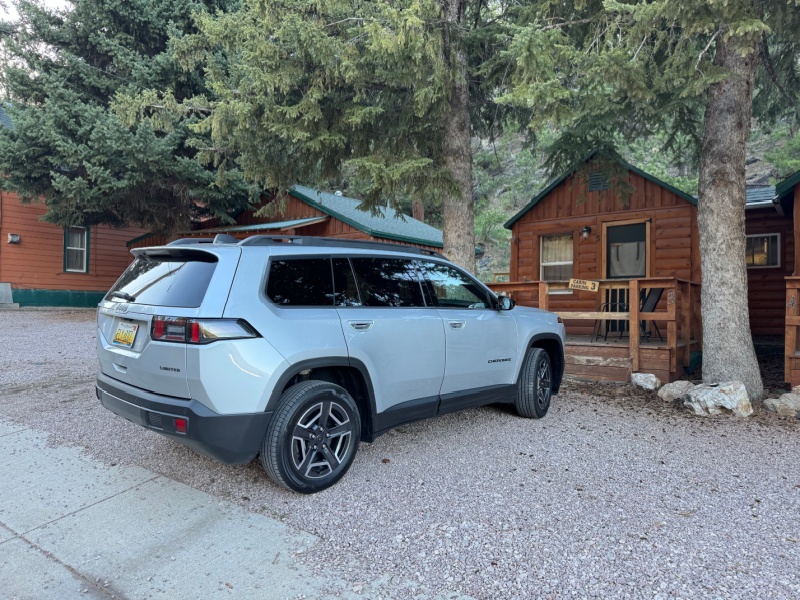 2026 Jeep Cherokee Hybrid Road Trip