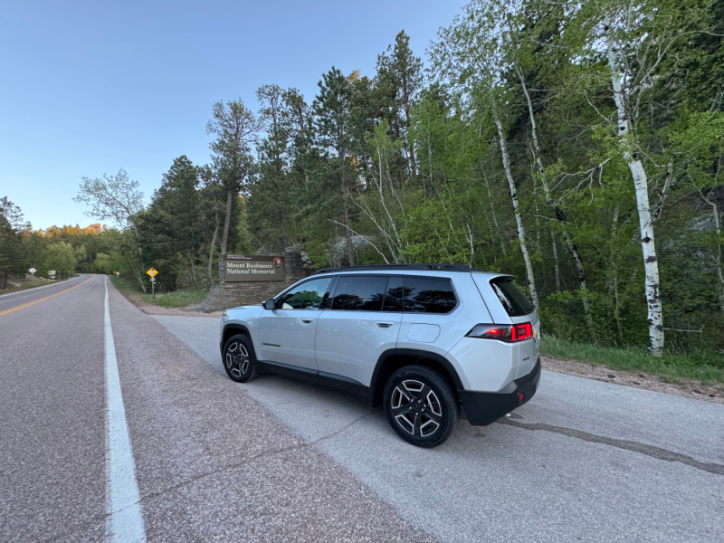 2026 Jeep Cherokee Hybrid Road Trip